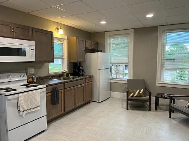 42 Murray St #2 — Photo 3
