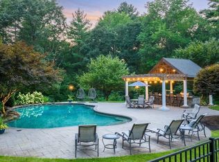 261 East St, Foxboro, MA 02035