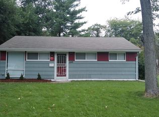 5501 Holborn Dr, Saint Louis, MO 63121