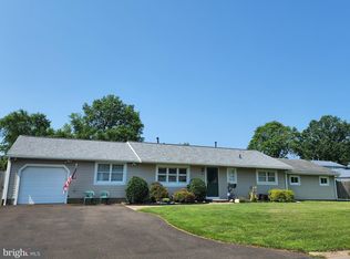 1016 Harding Rd, Southampton, PA 18966