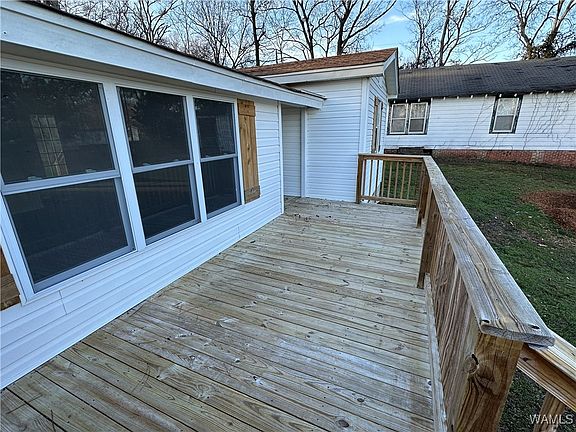 4th image of 2400 Buttermilk Rd