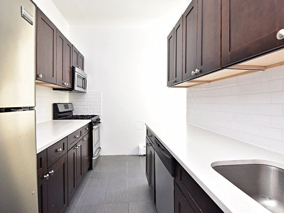1st image of 133 Edgecombe Ave #5