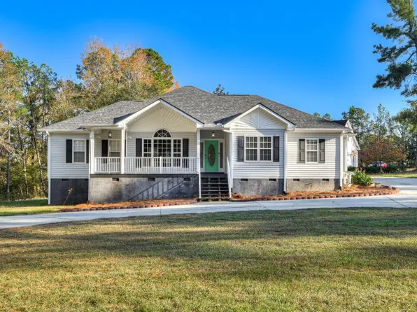 266 Woodhaven Dr, Clarks Hill, SC 29821