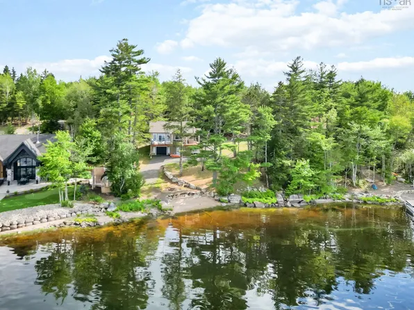 262 Harry Freeman Rd, Queens, NS B0T 1E0