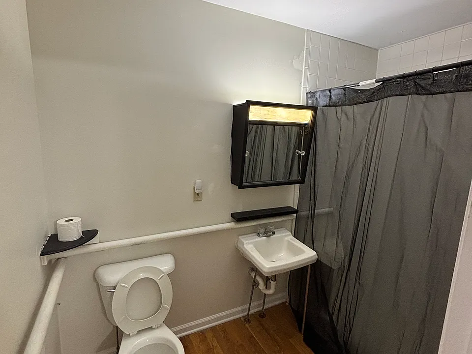 412 Oak Apt A - 1_06032025