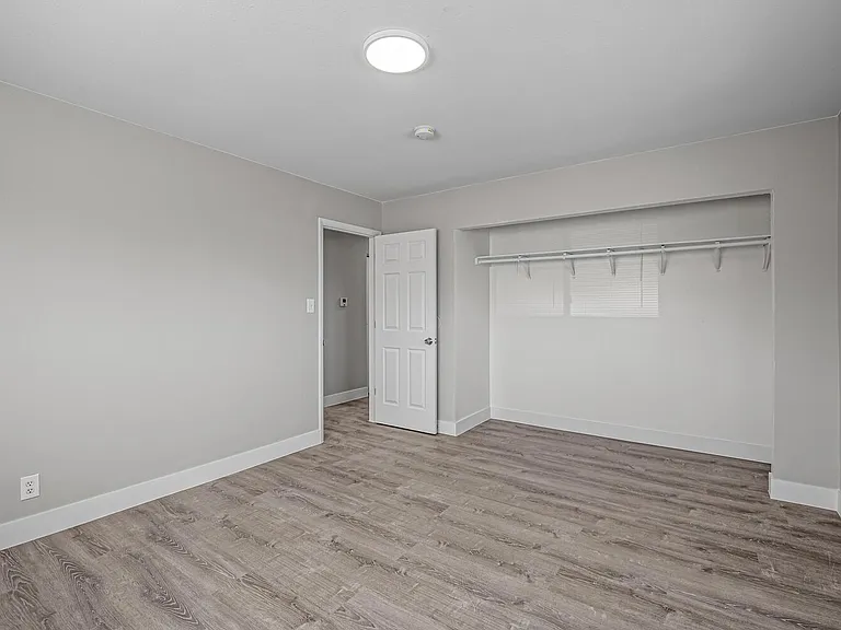 3125 W Center Ave — Photo 21