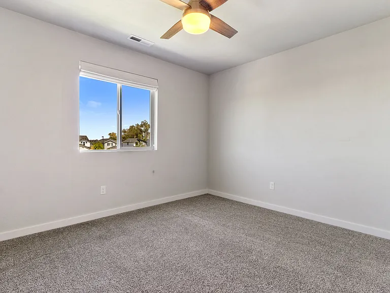 3488 W Remembrance Dr — Photo 31