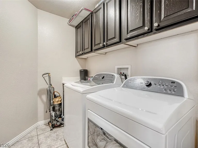 9434 Marshall Creek St — Photo 23