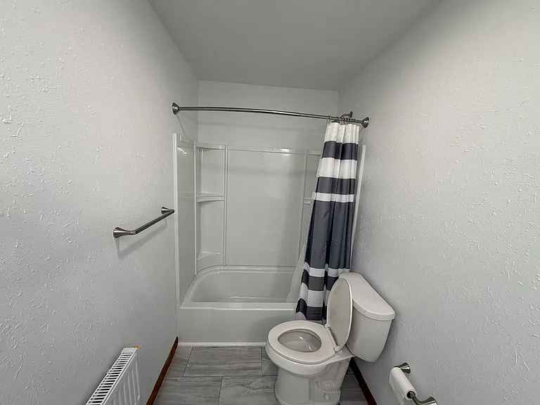 1245 High Bluff St #2 — Photo 18