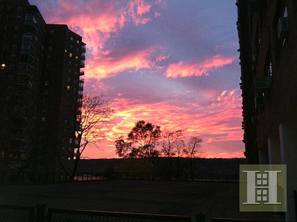 2nd image of 750 Kappock St APT 715