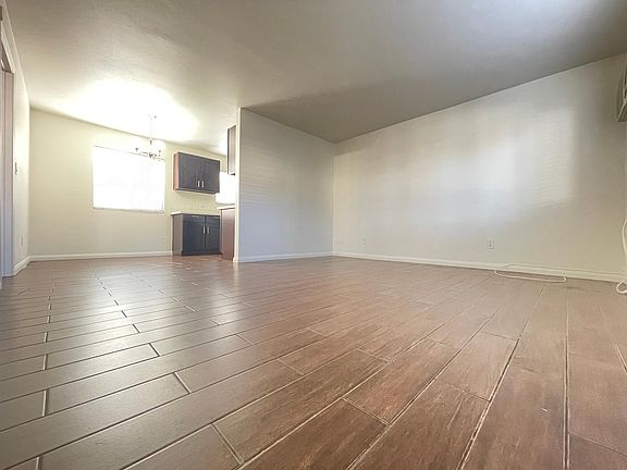 4th image of 2625 Van Patten St APT 2