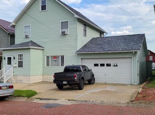 411 Beech Ave, Patton, PA 16668