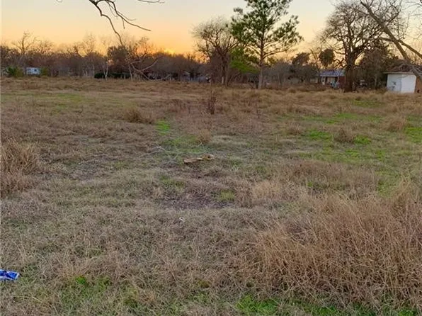 313 N 4th St Lot 3, Skidmore, TX 78389