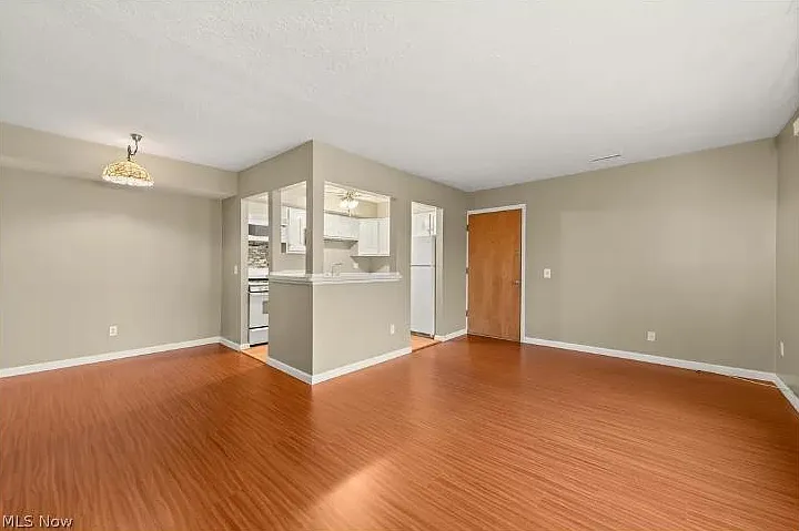4787 Columbia Rd #204 — Photo 5
