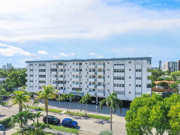 1720 JEFFERSON Street #212, Hollywood, FL 33020