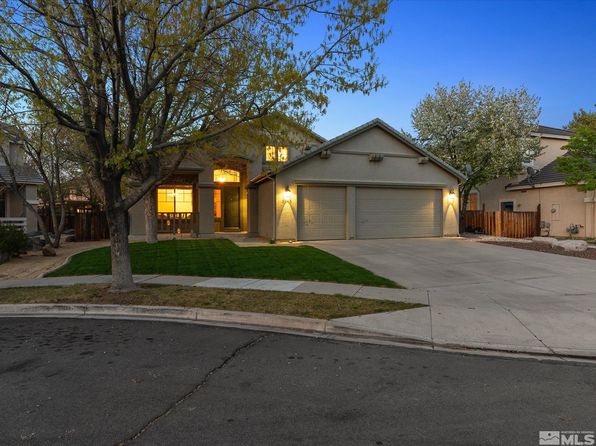 3240 Dunbar Ct, Sparks, NV 89436