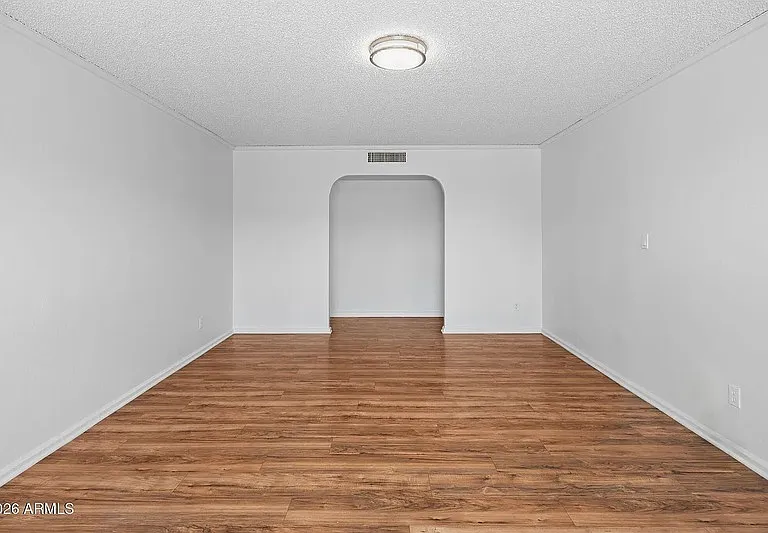 1664 E Del Rio Dr — Photo 7