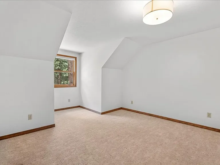20380 Big Bear Ct — Photo 33