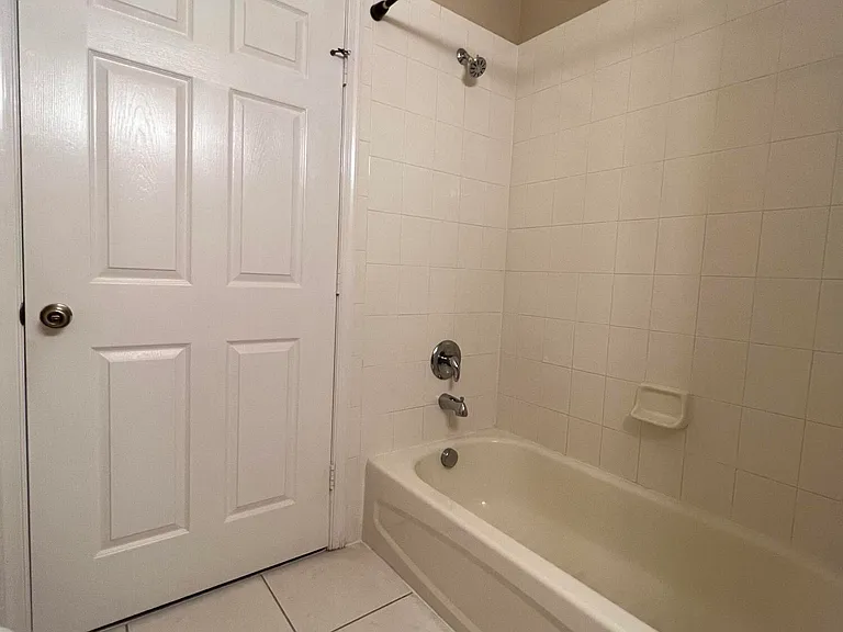 8242 Mulligan Cir #B — Photo 7