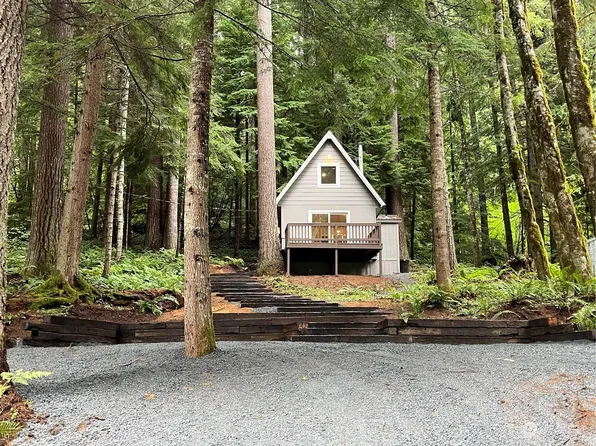 110 Kautz Place, Eatonville, WA 98328