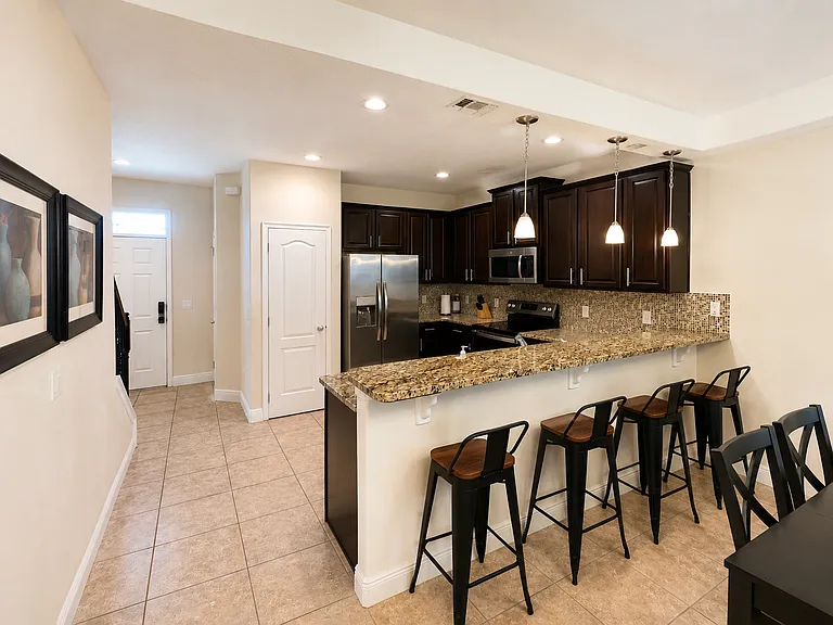 8131 Roseville Blvd — Photo 14