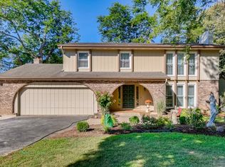 12 Golfview Ln, Barrington, IL