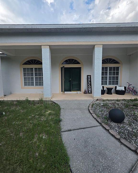 1st image of 17820 Monteverde Dr