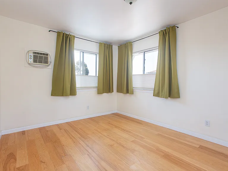 226 Dickerson Ave — Photo 23