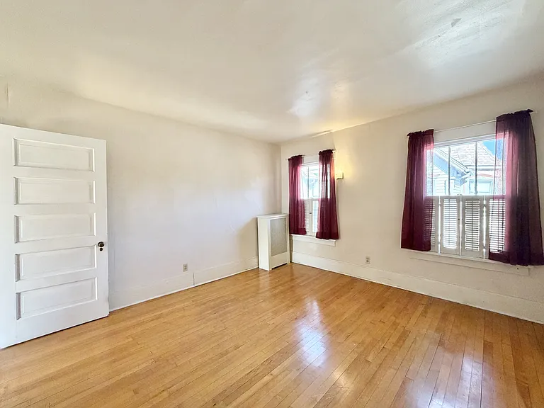715 Bushnell St #2 — Photo 6