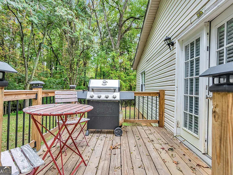 4481 McLain Cir — Photo 36