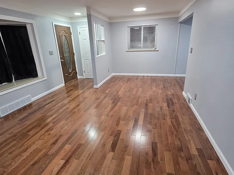 714 Desoto Ave — Photo 4
