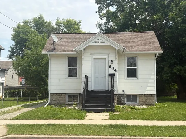 644 Central St, Oshkosh, WI 54901