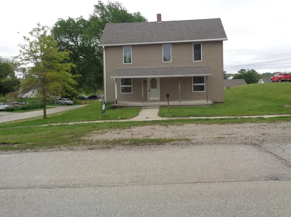 522 N 4th Ave, Logan, IA 51546