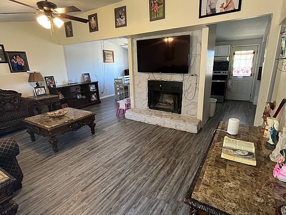 4th image of 2113 Lafayette Dr