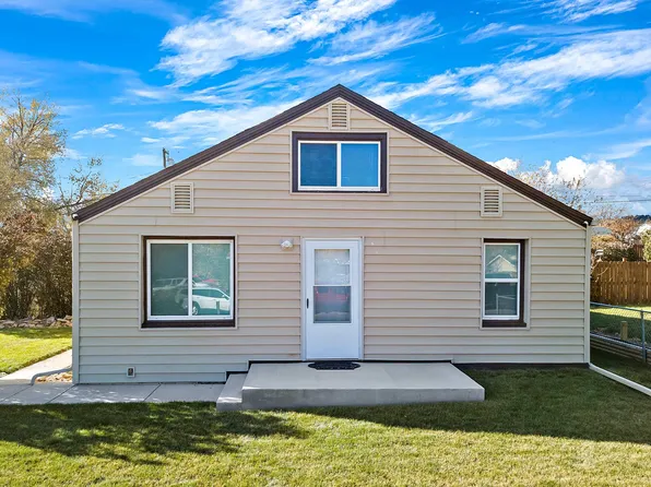 1103 N 7th St, Rapid City, SD 57701