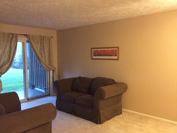 5th image of 2697 N Green Meadows Dr