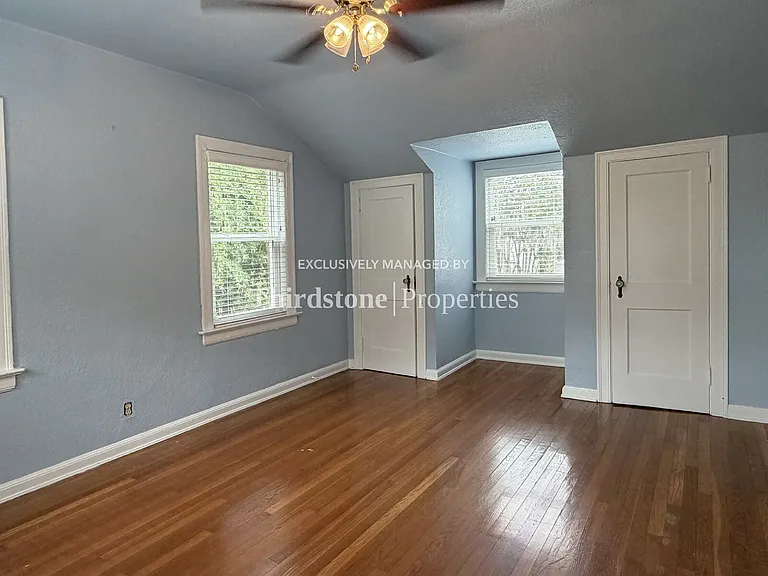 1847 Naldo Ave — Photo 16