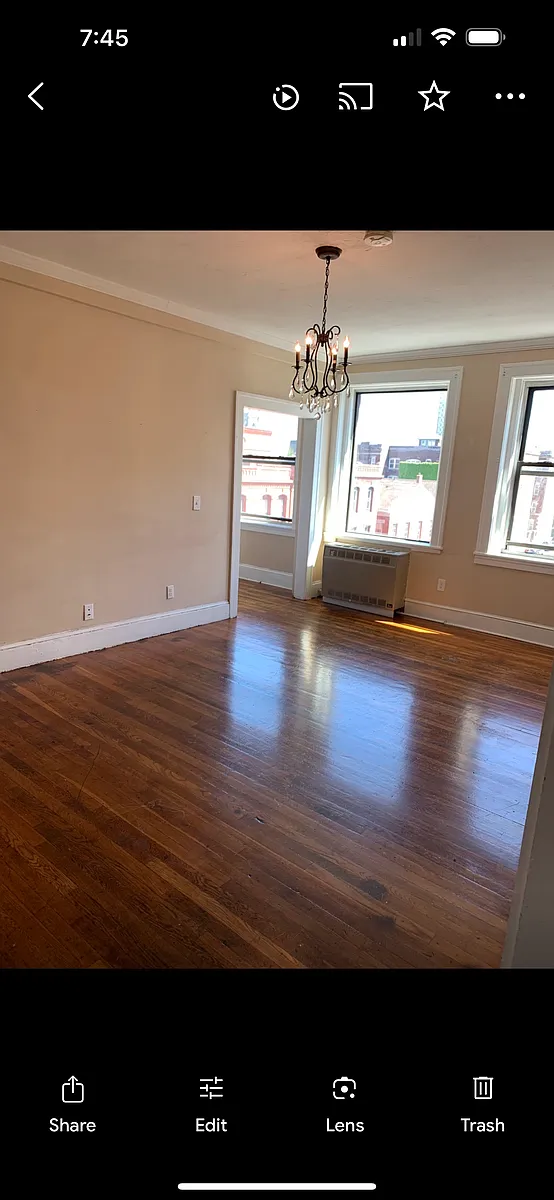 Building Photo - 115 Pleasant St #22