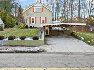 197 Providence St, Woonsocket, RI 02895