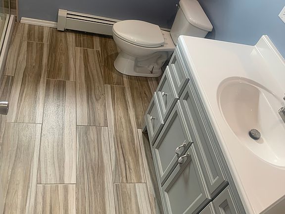 2nd image of 224 Mountain Way Floor 2