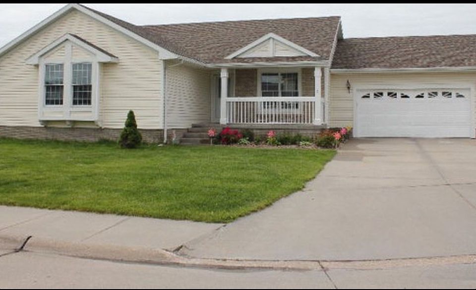 1st image of 4019 Boston Cir