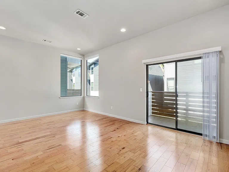 3417 Charlotte Rose Dr #C — Photo 2