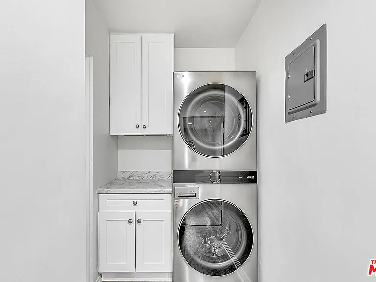 1630 N Harvard Blvd #1 — Photo 11