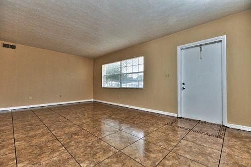 2nd image of 406 Margot Ct