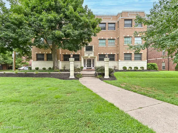 2082 Douglass Blvd APT 18, Louisville, KY 40205