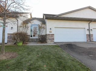 2348 Vierling Dr E, Shakopee, MN 55379
