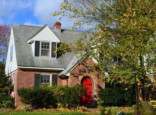 45 Pointview Dr, Troy, NY 12180