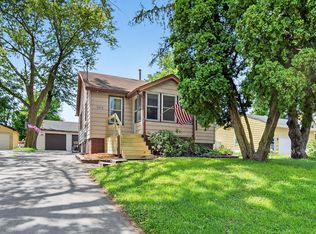 5612 SW 2nd St, Des Moines, IA 50315
