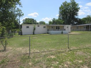 3725 SE 174th Ct, Ocklawaha, FL 32179