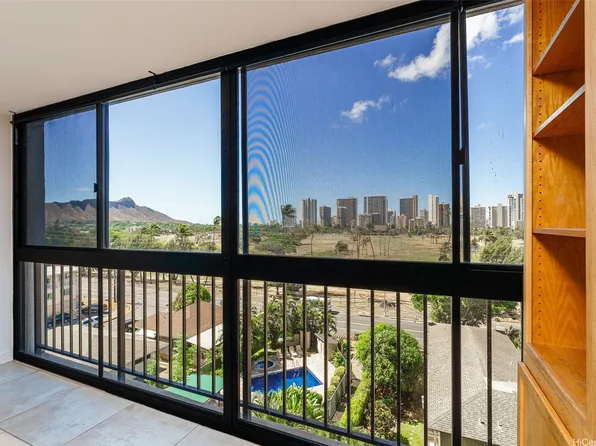 2916 Date St APT 6E, Honolulu, HI 96816
